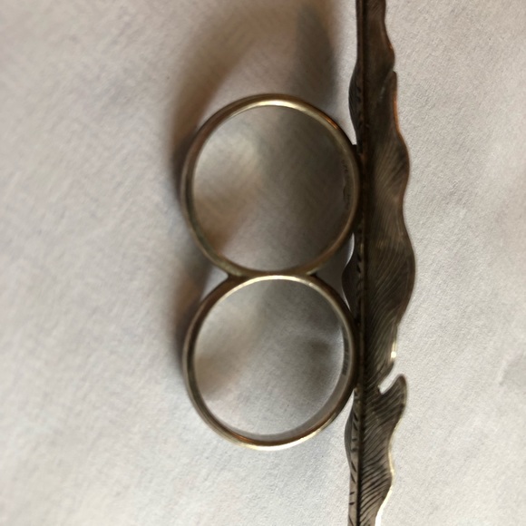 Elizabeth and James double feather ring- size 8 - Picture 3 of 4